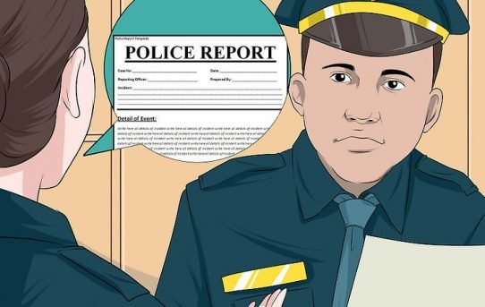 Is it better to write a police report together or alone?